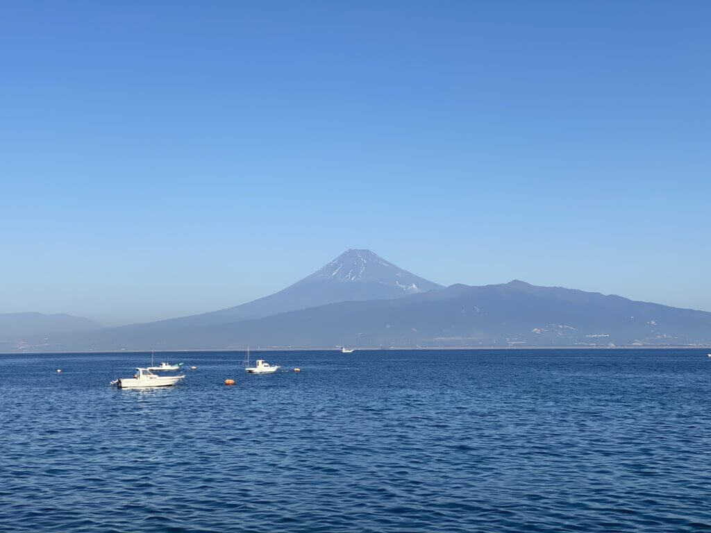 西浦からの富士山